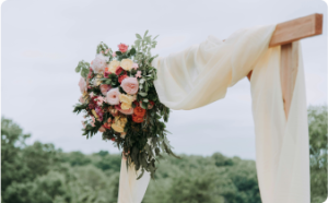 Arche fleuri mariage